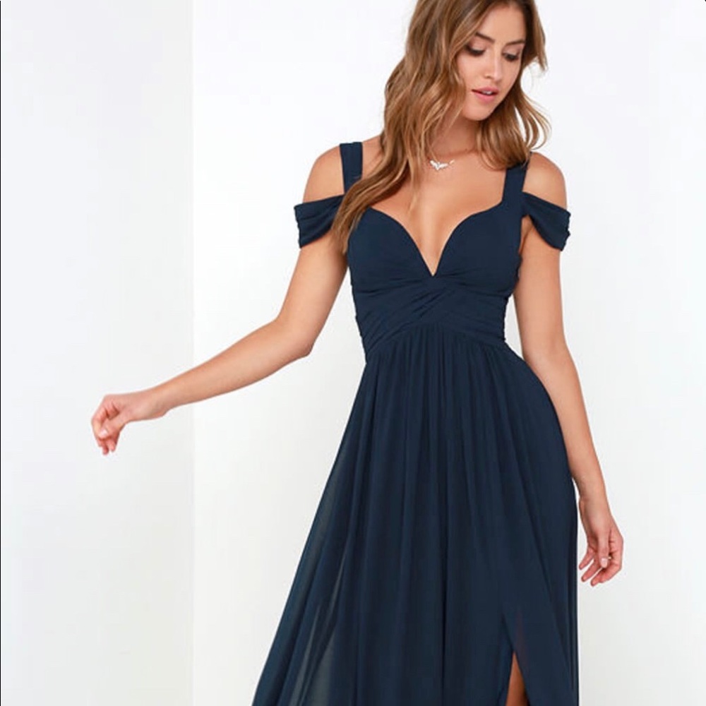 Absolutely stunning navy blue lavish gown